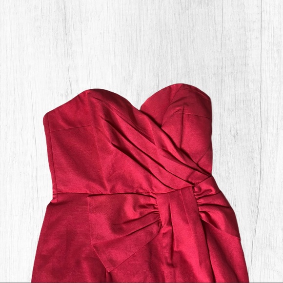 H&M Dresses & Skirts - Coral Sweetheart Sleeveless Dress
